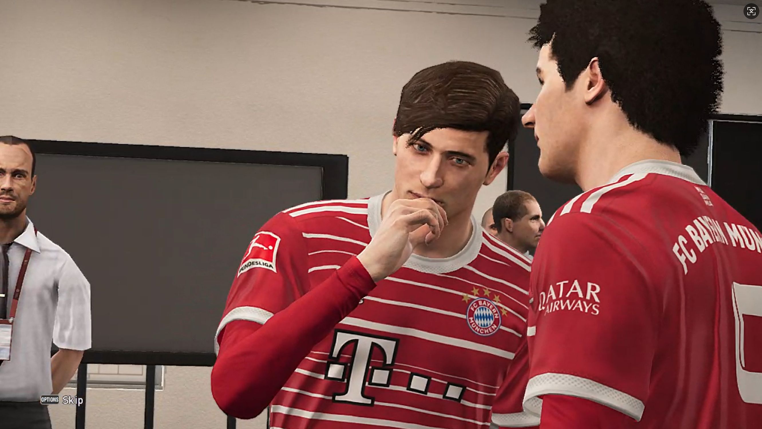 利物浦场边指挥情绪激动，哈兰德队员怒摔水瓶