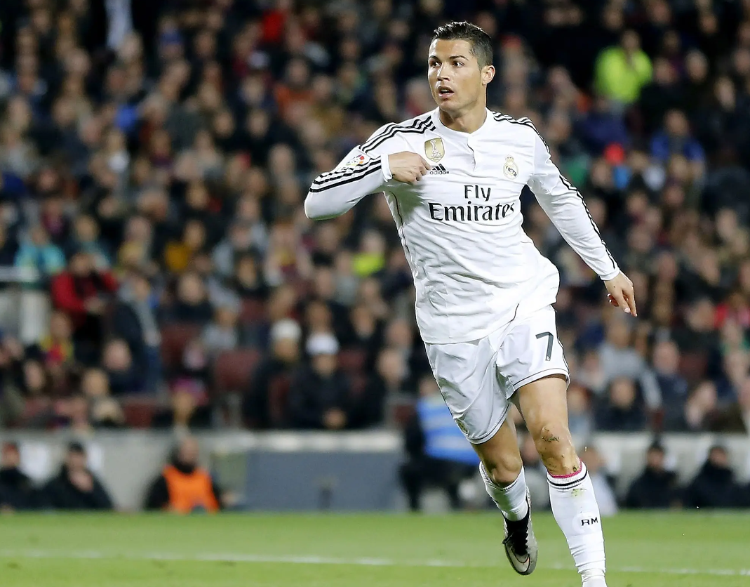 包含C罗遭遇二十连败，西班牙队教练面临压力！的词条